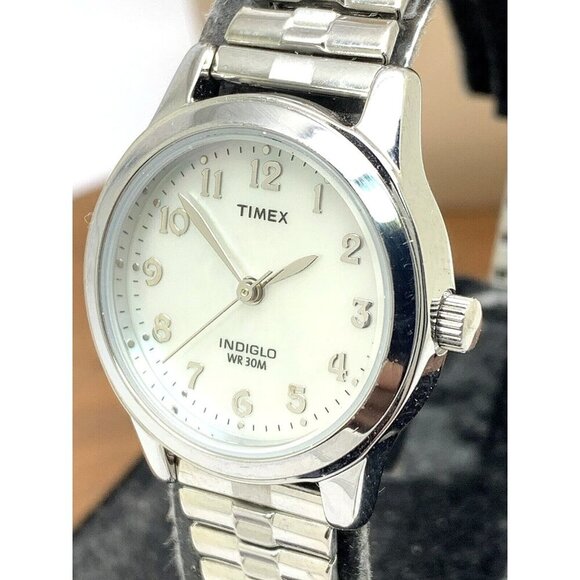 Timex Women\'s Watch T2M826 Indiglo Quartz Mother of Pearl White Dial Expansion main image 10